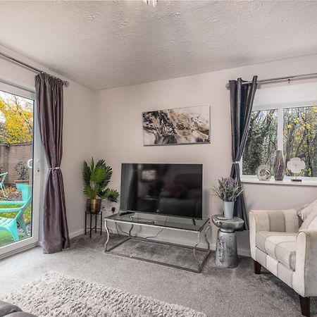 Worcester Fabulous Cherry Tree Mews Self Check In Dogs Welcome By Prior Arrangement , 2 Double Bedrooms ,Super Fast Wi-Fi, With Free Off Road Parking For 2 Vehicles Near Royal Hospital And Woodland Walks Esterno foto
