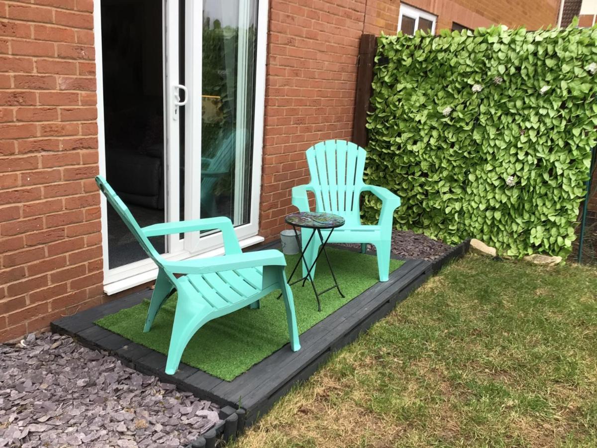 Worcester Fabulous Cherry Tree Mews Self Check In Dogs Welcome By Prior Arrangement , 2 Double Bedrooms ,Super Fast Wi-Fi, With Free Off Road Parking For 2 Vehicles Near Royal Hospital And Woodland Walks Esterno foto