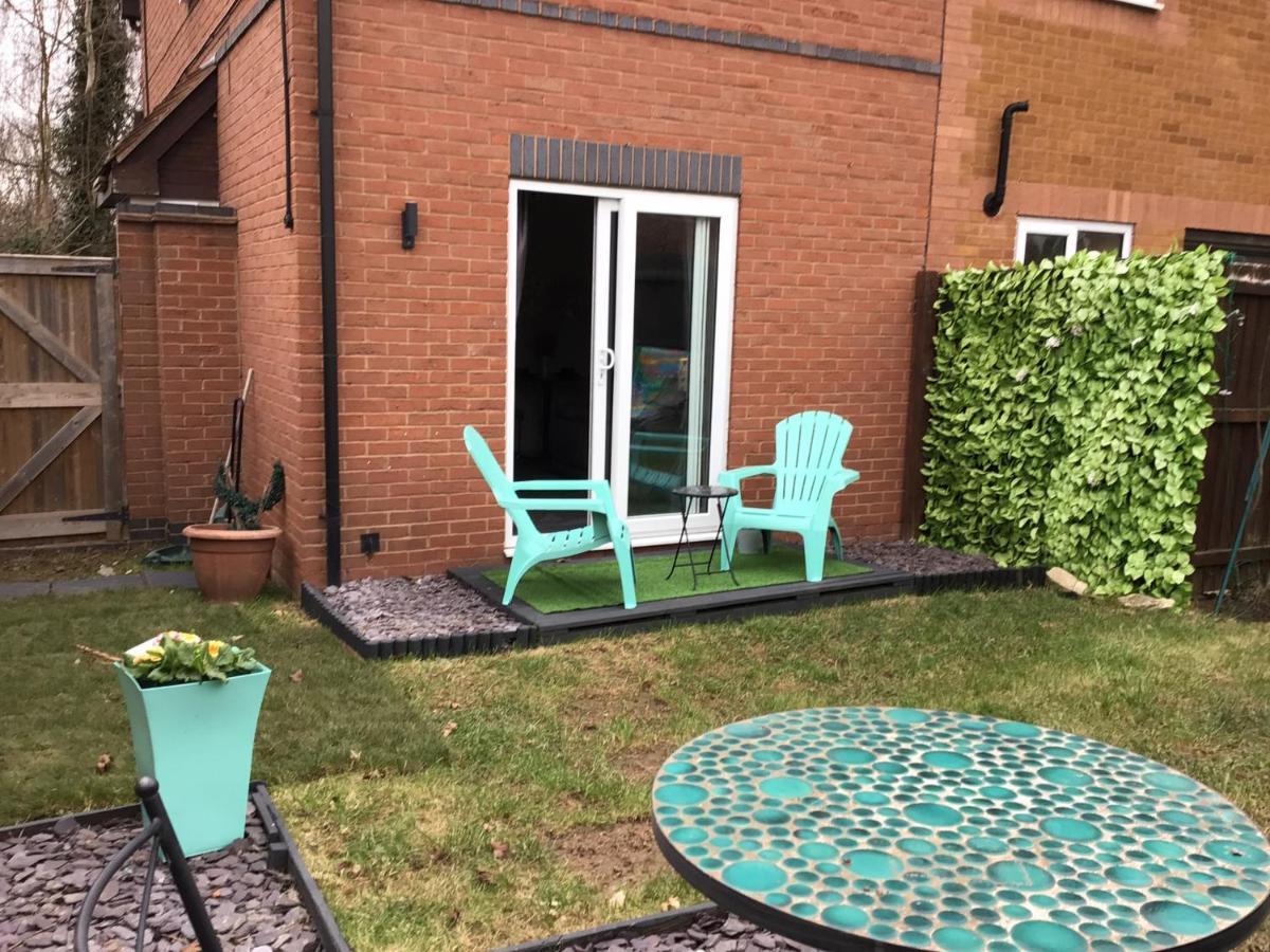 Worcester Fabulous Cherry Tree Mews Self Check In Dogs Welcome By Prior Arrangement , 2 Double Bedrooms ,Super Fast Wi-Fi, With Free Off Road Parking For 2 Vehicles Near Royal Hospital And Woodland Walks Esterno foto