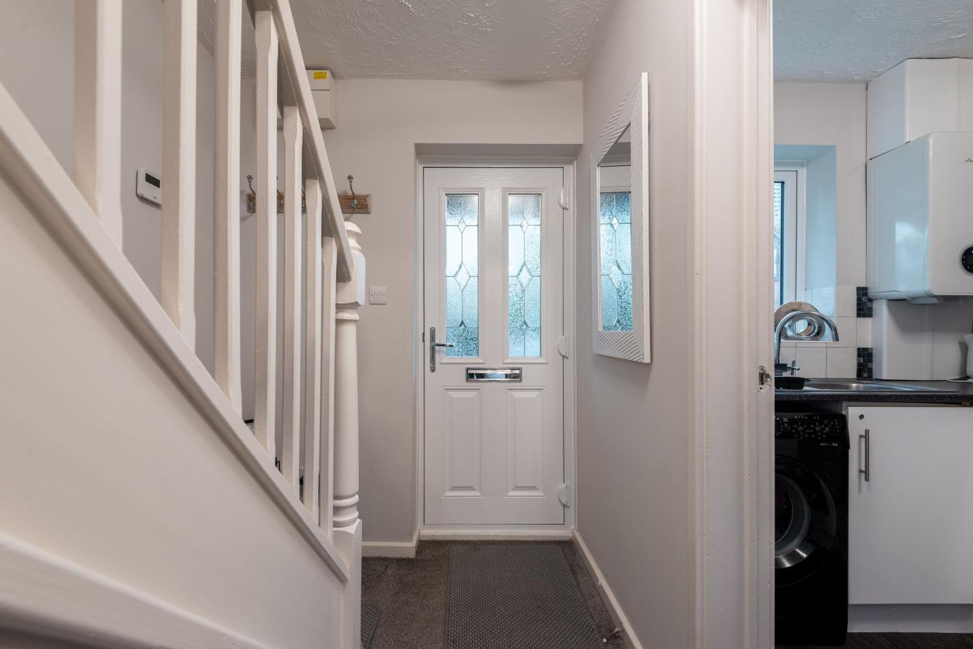 Worcester Fabulous Cherry Tree Mews Self Check In Dogs Welcome By Prior Arrangement , 2 Double Bedrooms ,Super Fast Wi-Fi, With Free Off Road Parking For 2 Vehicles Near Royal Hospital And Woodland Walks Esterno foto