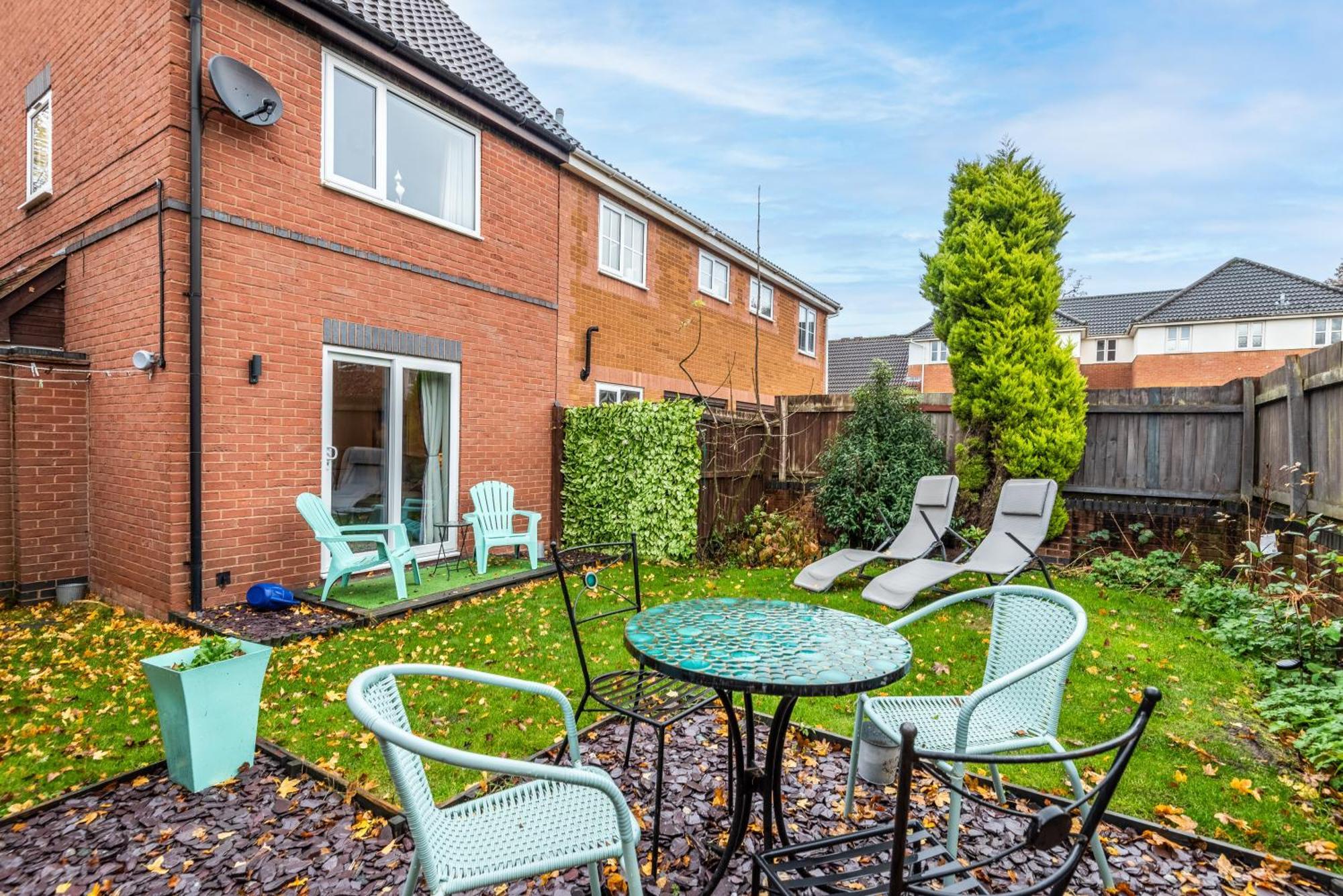 Worcester Fabulous Cherry Tree Mews Self Check In Dogs Welcome By Prior Arrangement , 2 Double Bedrooms ,Super Fast Wi-Fi, With Free Off Road Parking For 2 Vehicles Near Royal Hospital And Woodland Walks Esterno foto