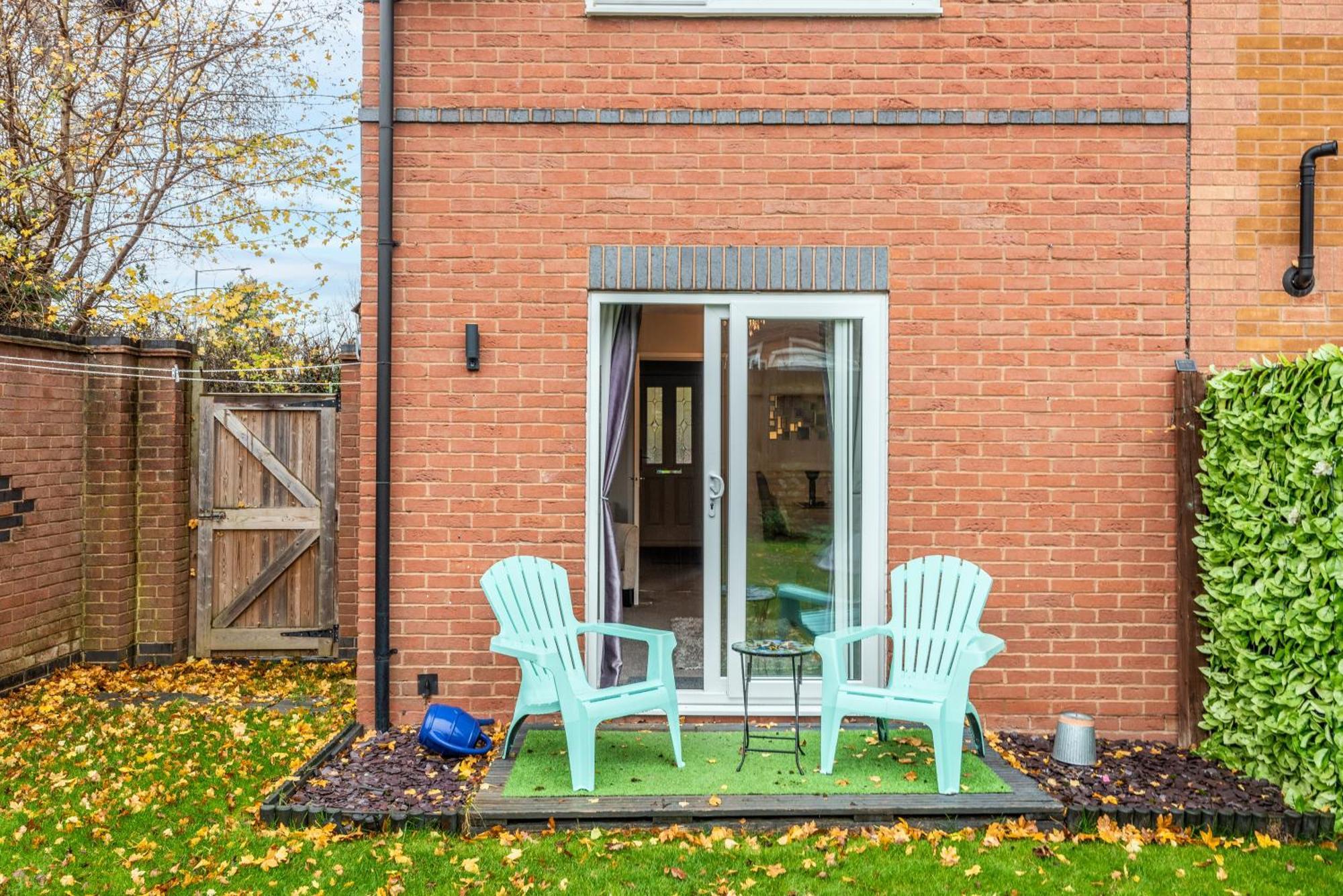 Worcester Fabulous Cherry Tree Mews Self Check In Dogs Welcome By Prior Arrangement , 2 Double Bedrooms ,Super Fast Wi-Fi, With Free Off Road Parking For 2 Vehicles Near Royal Hospital And Woodland Walks Esterno foto