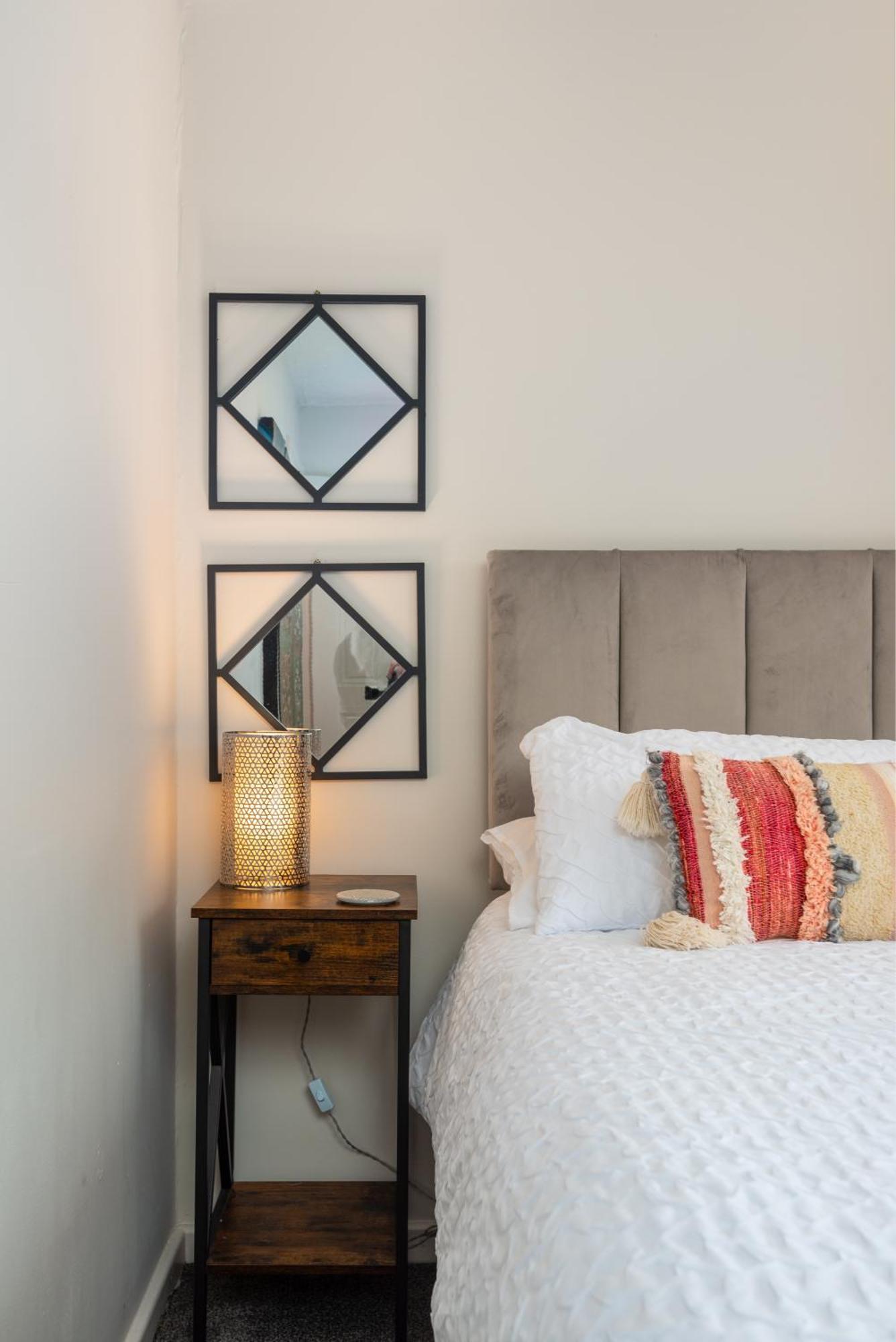 Worcester Fabulous Cherry Tree Mews Self Check In Dogs Welcome By Prior Arrangement , 2 Double Bedrooms ,Super Fast Wi-Fi, With Free Off Road Parking For 2 Vehicles Near Royal Hospital And Woodland Walks Esterno foto
