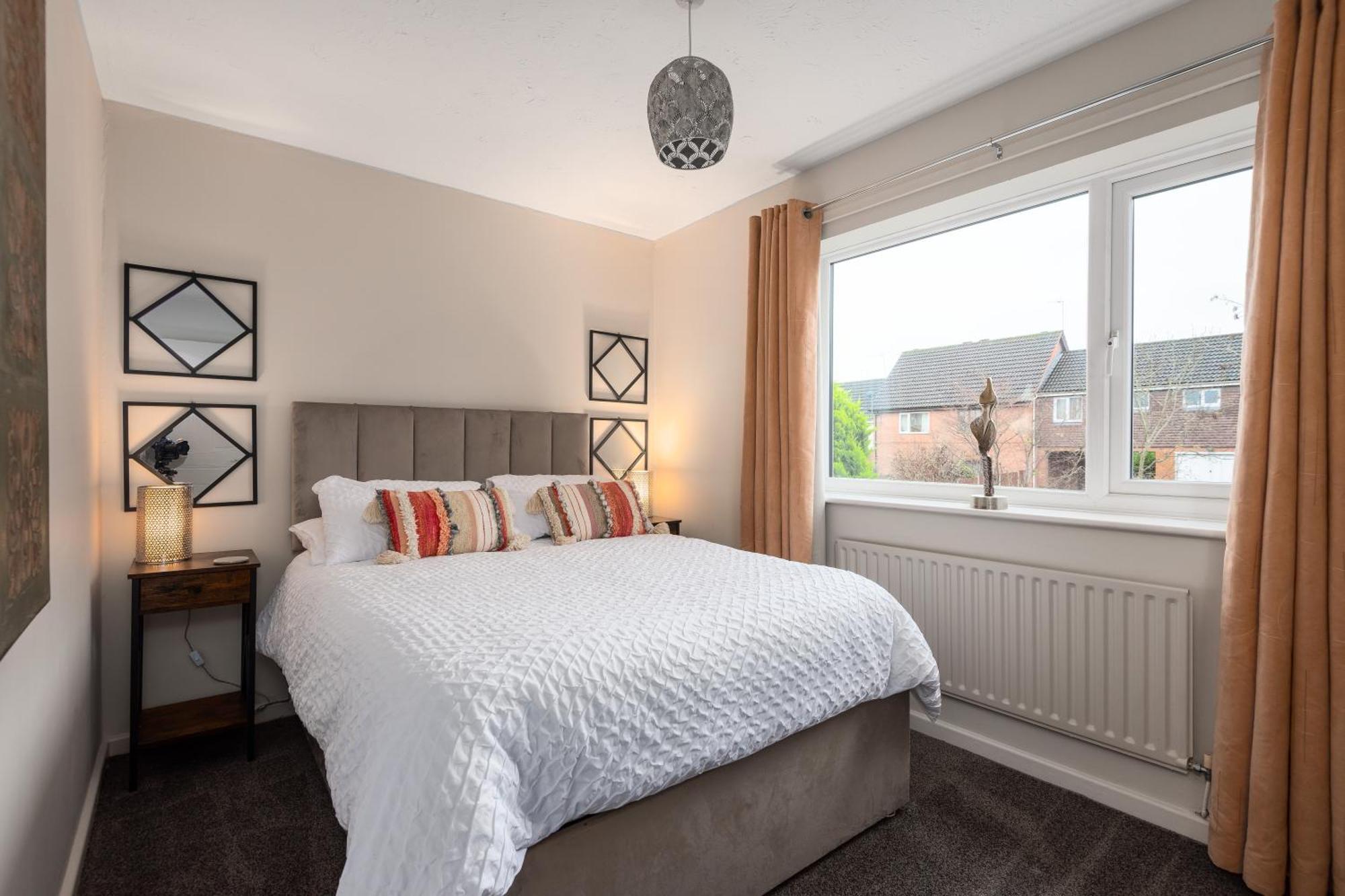 Worcester Fabulous Cherry Tree Mews Self Check In Dogs Welcome By Prior Arrangement , 2 Double Bedrooms ,Super Fast Wi-Fi, With Free Off Road Parking For 2 Vehicles Near Royal Hospital And Woodland Walks Esterno foto
